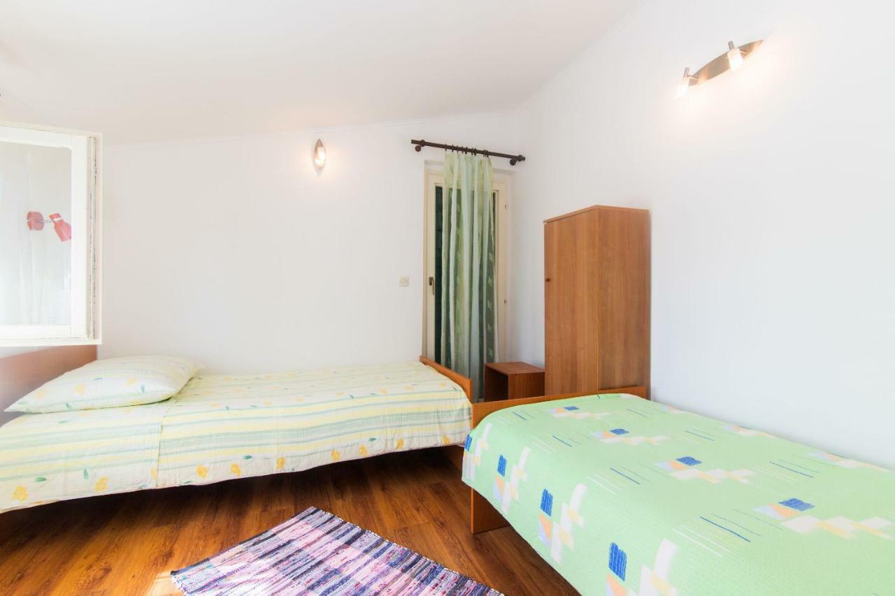 Apartment Josipa Vinisce Ngoại thất bức ảnh