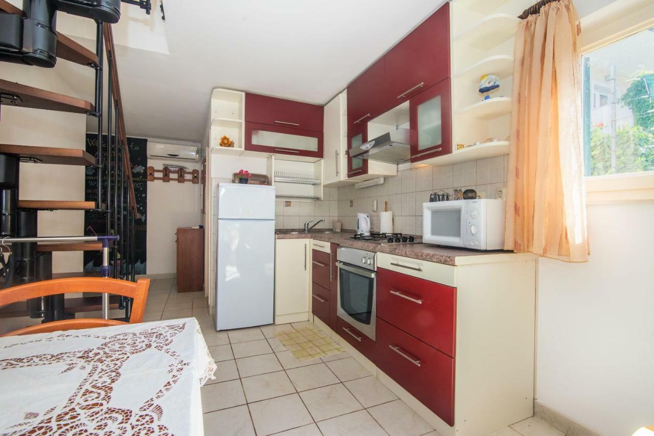 Apartment Josipa Vinisce Ngoại thất bức ảnh
